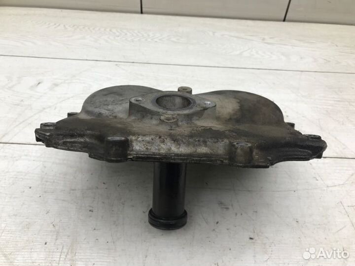 Крышка двигателя правая Audi Q7 4L BAR 2006