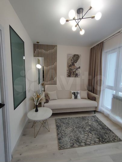 2-к. квартира, 43 м², 2/15 эт.