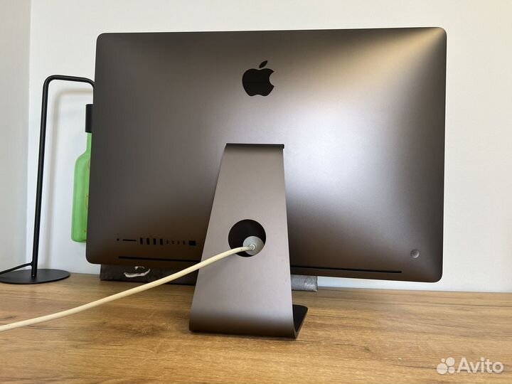 iMac Pro 27 Retina 5K 10C Vega 64 16 gb (128 gb)