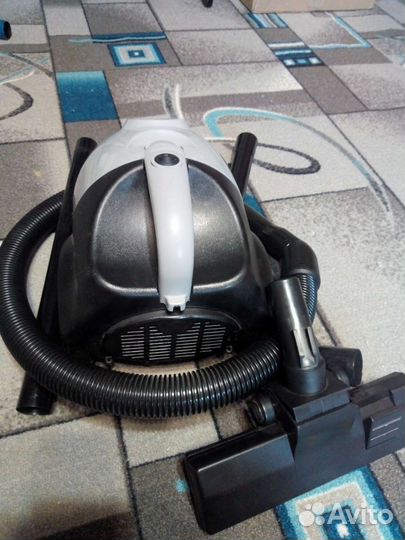 Пылесос Elenberg 1200w