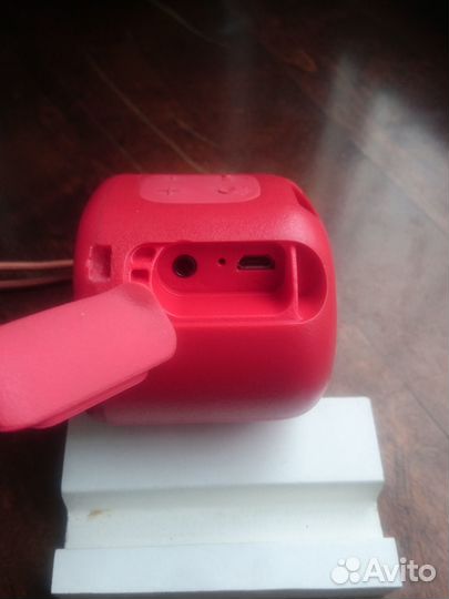 Портативная колонка Sony SRS-XB 01