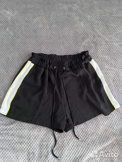 Шорты женские stradivarius