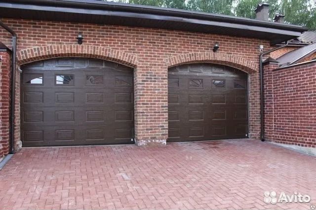 Секционные ворота