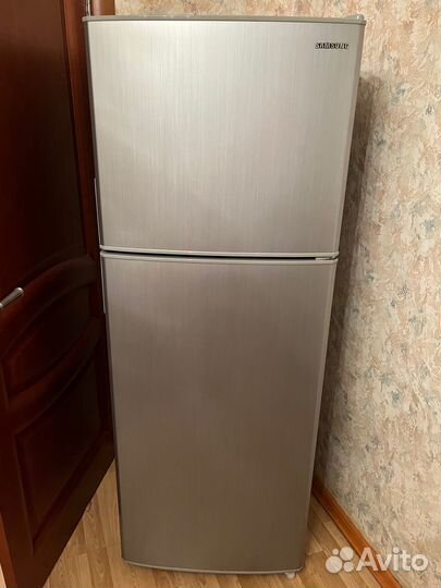 Холодильник samsung
