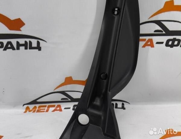 Накладка кузова задняя правая Peugeot 308 легковой