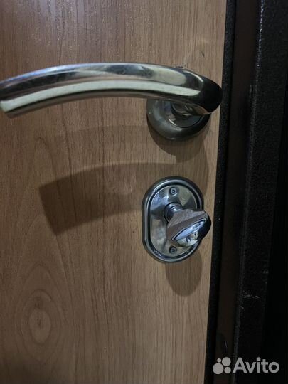 Дверь входная железная бу