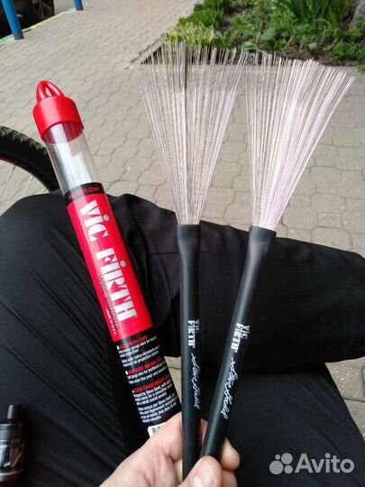 Wire brushes Vic Firth Steve Gadd щётки