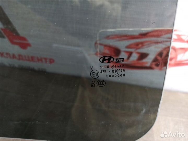 Стекло двери задней левой Hyundai Santa-Fe