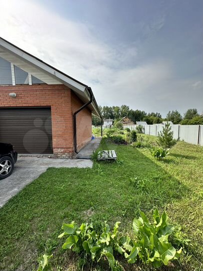 Дом 189 м² на участке 14 сот.