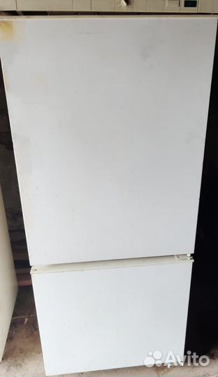 Холодильник snaige