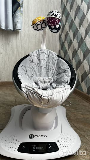 Электрокачели для новорожденных 4moms