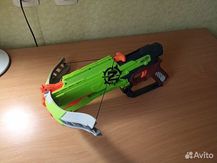 Арбалет Nerf Zombie Strike
