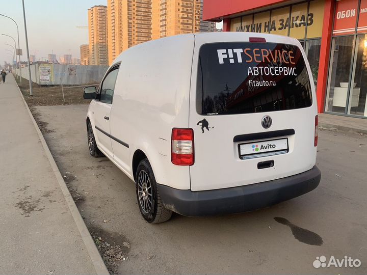 Volkswagen Caddy 1.6 МТ, 2010, 320 000 км