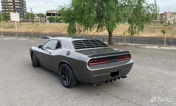 Спойлер на Dodge Challenger 2011-2015 (под окрас)