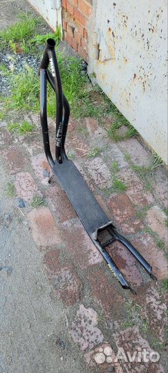 Продам раму для самоката под 16 колёса