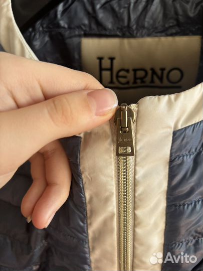 Жилетка женская