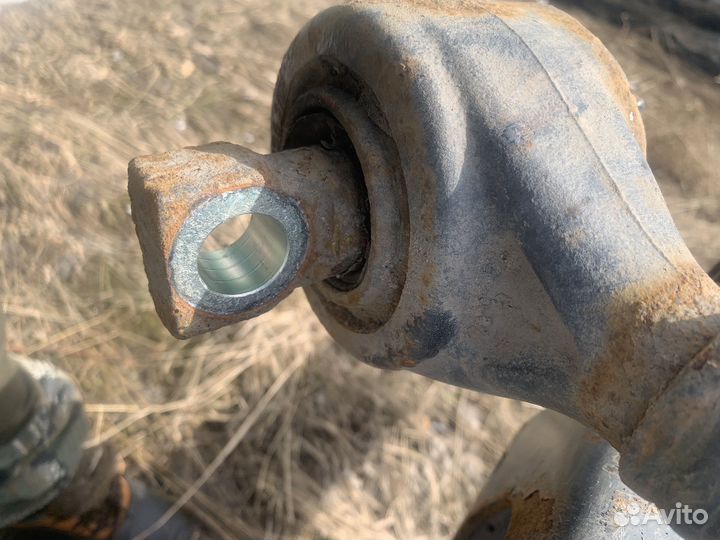 Тяга реактивная V-образная № 070055103 Mercedes