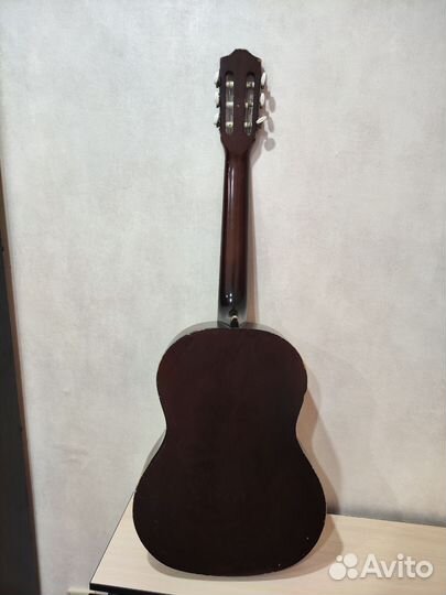 Акустическая гитара
