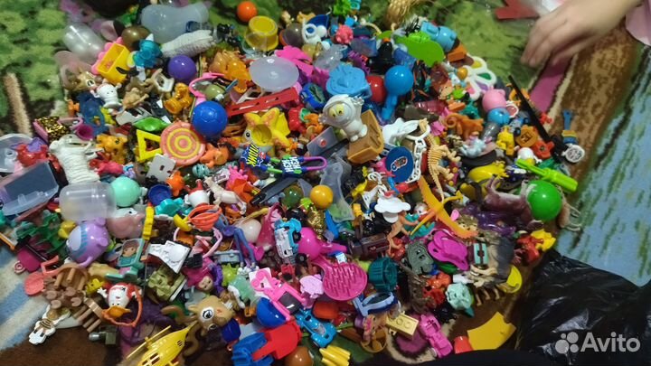 Игрушки от Киндер сюрприза пакет