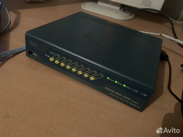 Cisco ASA 5505 с блоком питания