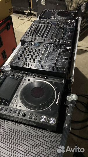 Pioneer DJM v10