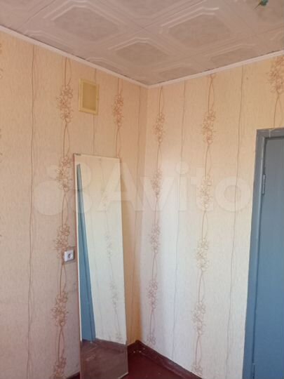 Комната 14 м² в 4-к., 4/9 эт.