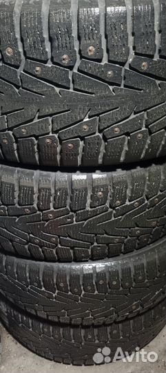 Nokian Tyres Hakkapeliitta 7 SUV 275/50 R22 115T