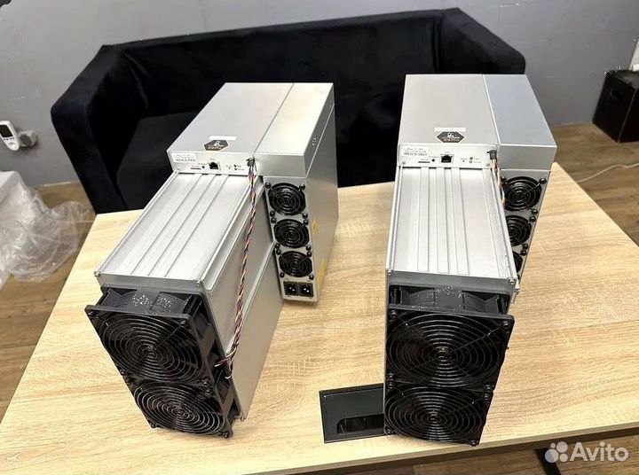 Bitmain Antminer S19 (j1-11) 90 Th