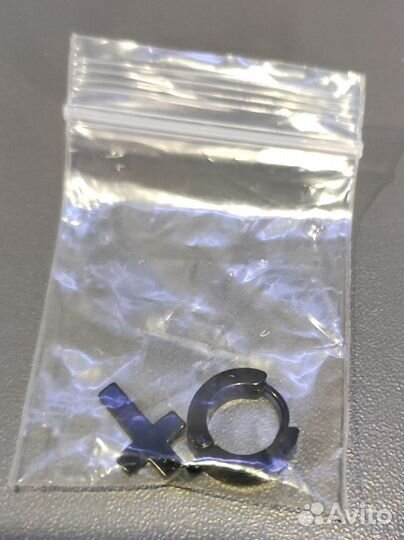 Серьга с крестом