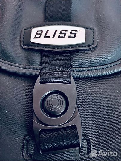 Портфель для ноутбука фирмы Bliss