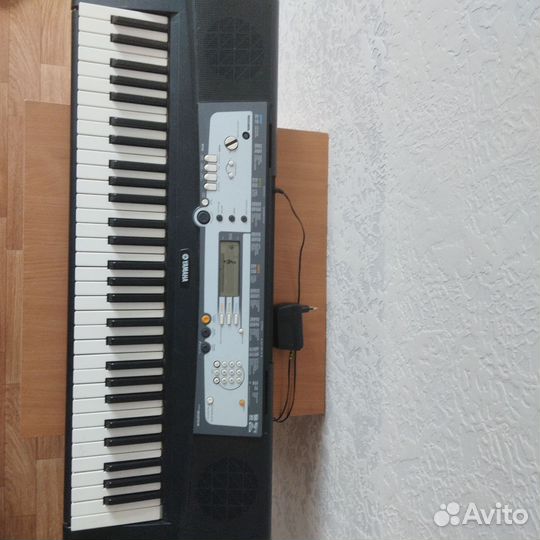 Синтезатор yamaha psr e213