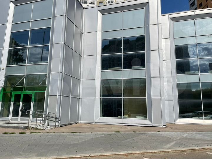 Сдам здание, 750 м²