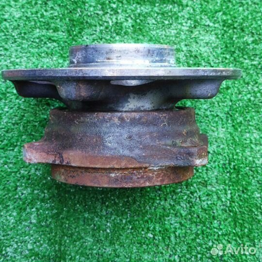 Ступица задняя Mercedes-Benz C-Class W205