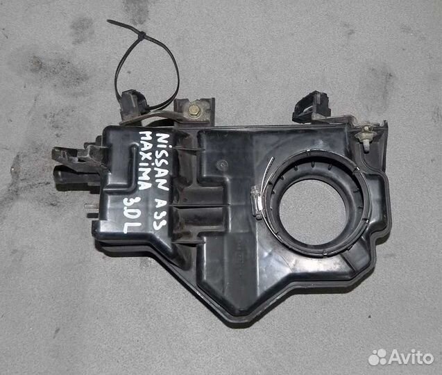 Резонатор воздушный Nissan Maxima A33 3.0