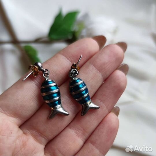 Винтажные клипсы разные. 25.06.23