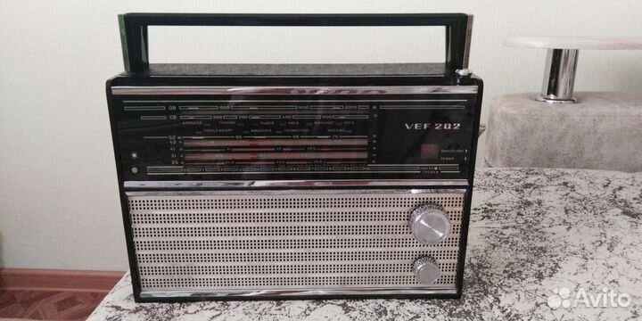 Радиоприемник транзисторный вэф 202 с фм диапазоно