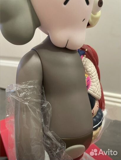 Фигурка Kaws