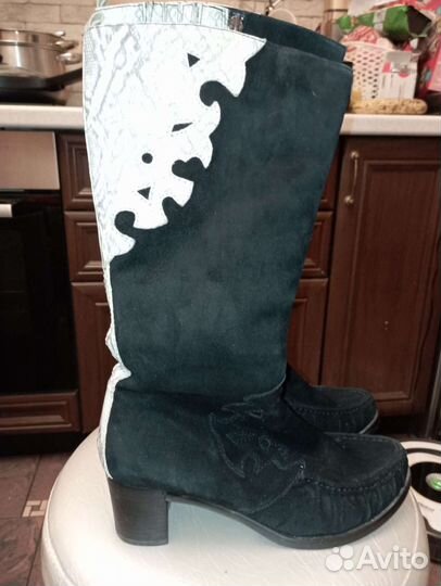 Сапоги женские из натуральной кожи и замши новые
