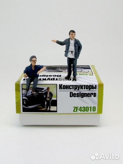Конструкторы в масштабе 1/43