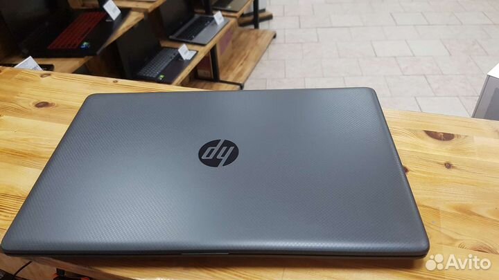 Новый ноутбук HP 250 G7 на Core i3 8Gb SSD 256Gb