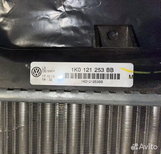 Радиатор охлаждения основной VAG