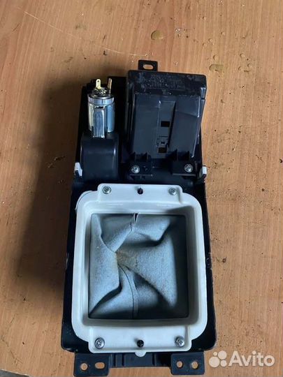 Консоль кпп Mitsubishi Lancer 10 4B11 2008