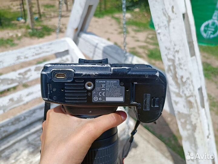 Зеркальный фотоаппарат Canon mark ll 5D