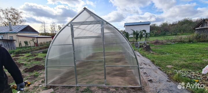 Теплицы. Доставка. Установка