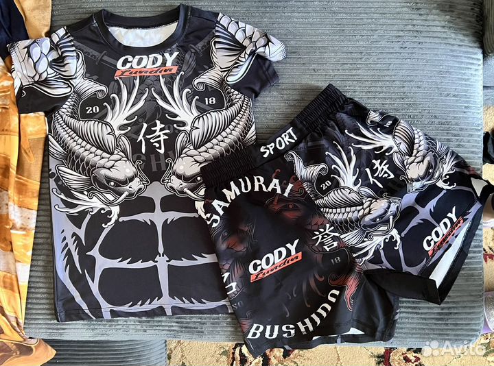 Костюм для мма