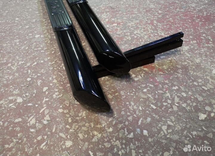 Пороги нива 2121 2114 черный глянец со скосом