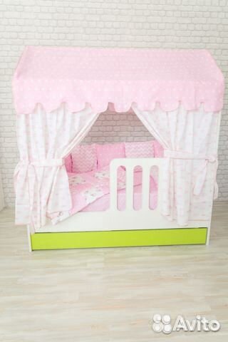 Детская кровать домик