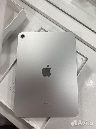 iPad 10