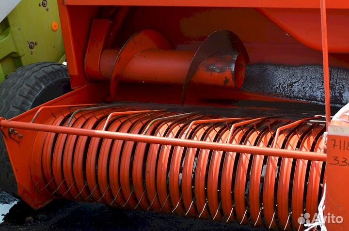 Пресс-подборщик Sipma Z224/1, 1999