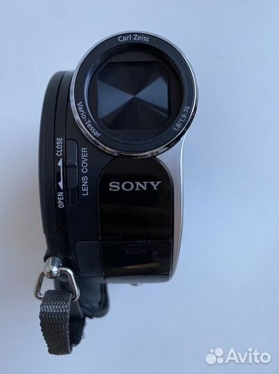 Видеокамера Sony Carl Zeiss 40x